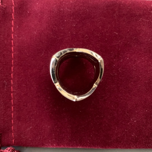 Geometric Chevron Enamel Statement Ring Size 6 – Gold-Tone with Blue Stripes - Picture 4 of 6